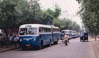 西安公交集团有多少员工 西安公交车